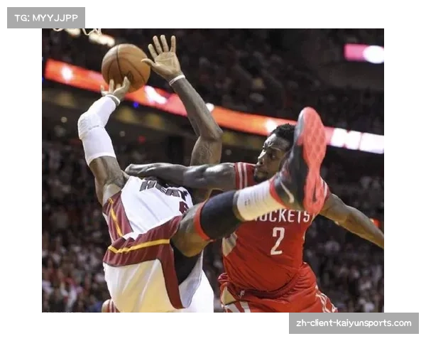 火箭替补席伊森贡献26+8+3抢断 锋线防守悍将成重要轮换棋子 火箭替补席伊森贡献26+8+3抢断 锋线防守悍将成重要轮换棋子